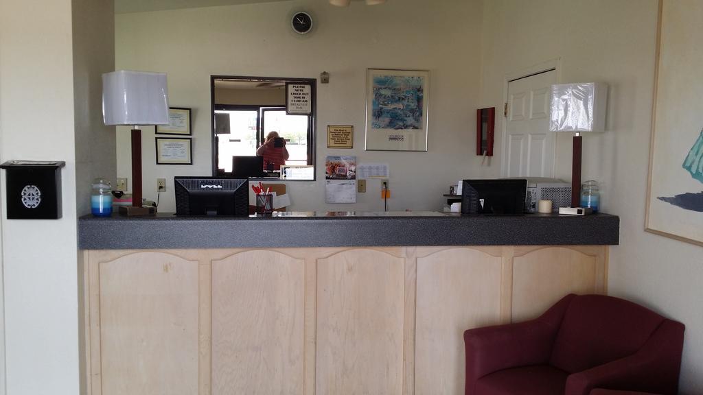 Greentree Inn Of Holbrook, Az Экстерьер фото