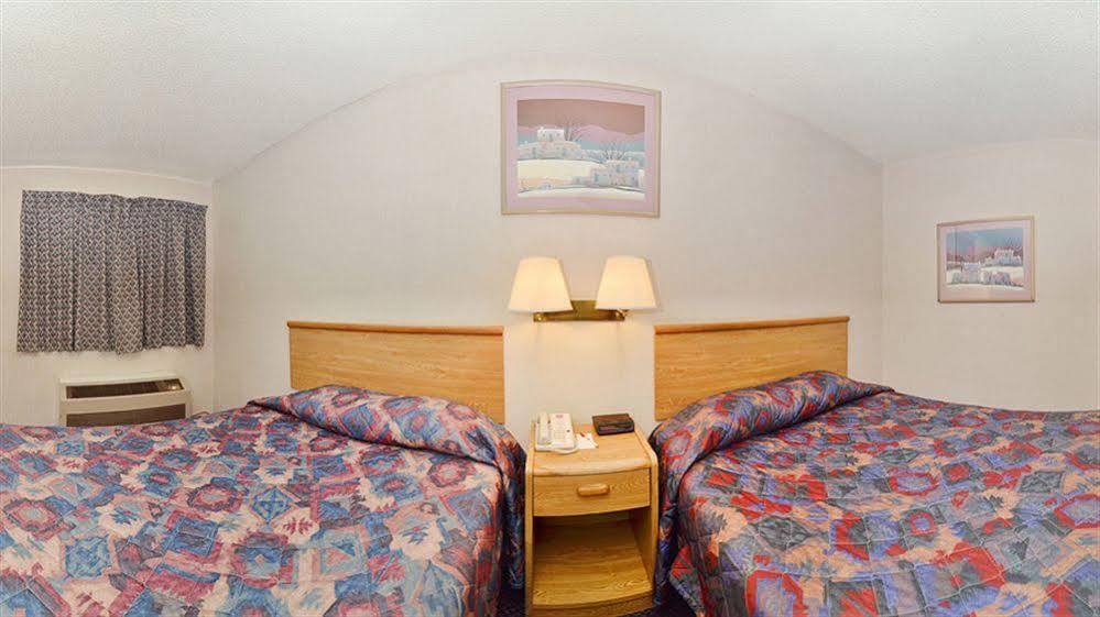 Greentree Inn Of Holbrook, Az Экстерьер фото